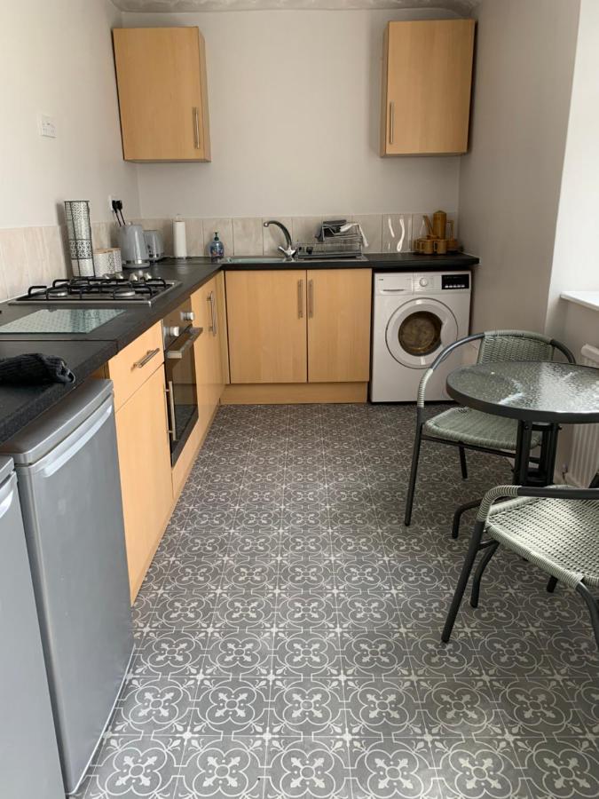 The Greens Apartment Farnworth Luaran gambar